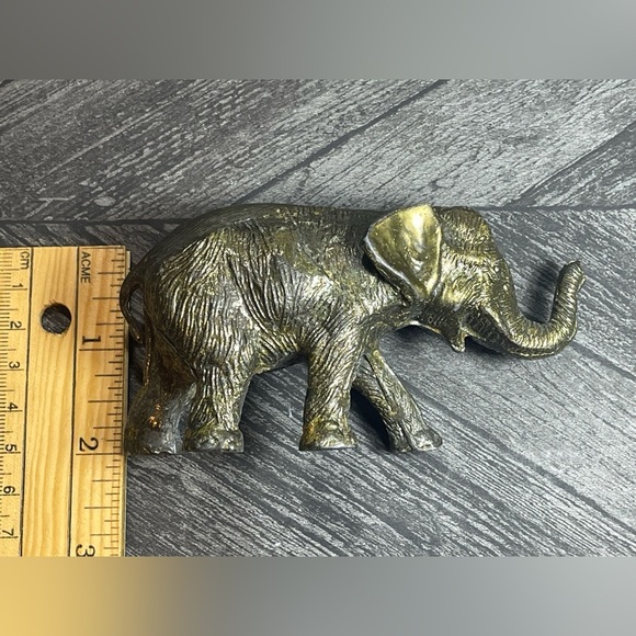 Vintage Cast Metal Black Gold Bronze Elephant Trunk Up Signed by Artist M - Picture 13 of 13